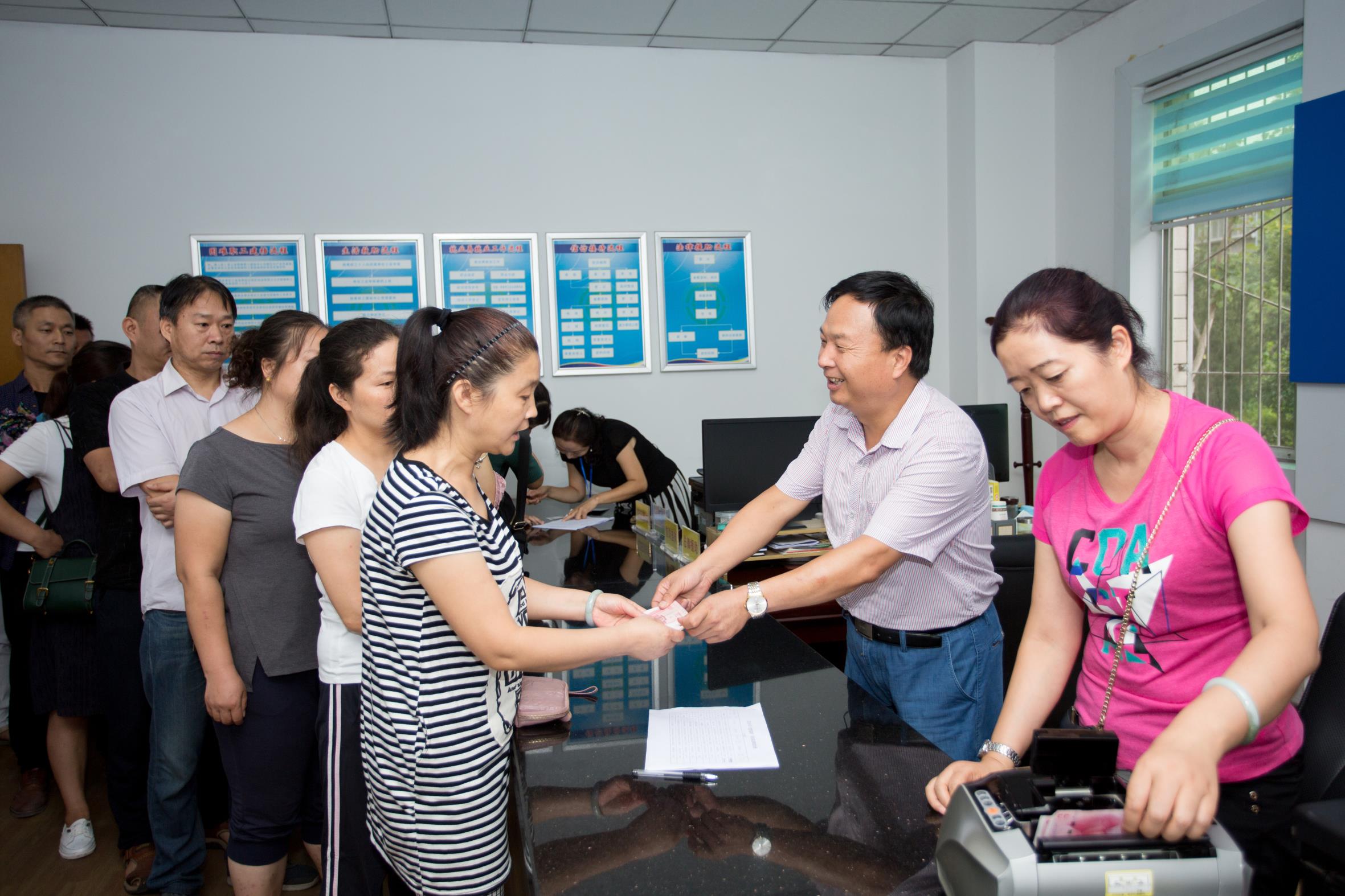 2018金秋助學(xué) (15).jpg